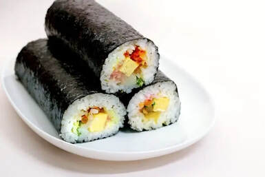 Ehoumaki (A seasonal shick sushi roll)